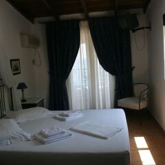 Dionysos Hotel комната для гостей
