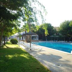Отель Club Ciudadela Aparthotel бассейн