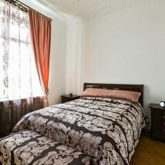 Гостиница Moscow City Apartments near White House в Москве отзывы, цены и фото номеров - забронировать гостиницу Moscow City Apartments near White House онлайн Москва комната для гостей фото 5