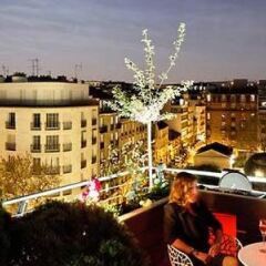 Отель Courtyard By Marriott Paris Boulogne Булонь-Бийанкур городской автобус