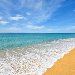 Отель Renaissance Phuket Resort & Spa пляж