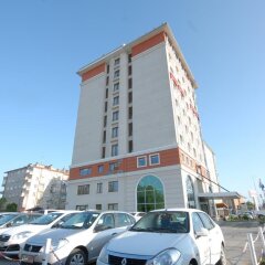 Serace Hotel парковка