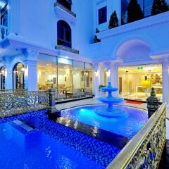 Отель Crown Nguyen Hoang Hotel Вьетнам, Нячанг - отзывы, цены и фото номеров - забронировать отель Crown Nguyen Hoang Hotel онлайн