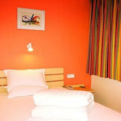 Отель 7 Days Inn Pingxiang Railway Station Branch комната для гостей