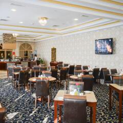 Отель Al Seef Hotel ОАЭ, Шарджа - 3 отзыва об отеле, цены и фото номеров - забронировать отель Al Seef Hotel онлайн питание фото 2