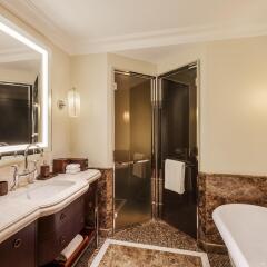 Отель Six Senses Maxwell ванная