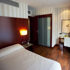Zenit Borrell Hotel удобства в номере