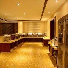 Отель Kunming Hongxu Holiday Express Hotel Китай, Куньмин - отзывы, цены и фото номеров - забронировать отель Kunming Hongxu Holiday Express Hotel онлайн развлечения