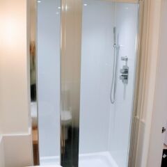 Отель 1 Bedroom Penthouse Apartment On Royal Mile Великобритания, Эдинбург - отзывы, цены и фото номеров - забронировать отель 1 Bedroom Penthouse Apartment On Royal Mile онлайн ванная фото 2