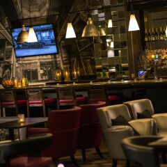Renaissance Manchester City Centre Hotel гостиничный бар