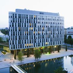 Отель Courtyard By Marriott Vienna Prater/Messe Вена