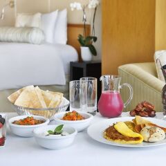 Отель The Ritz-Carlton, Dubai International Financial Centre ОАЭ, Дубай - 8 отзывов об отеле, цены и фото номеров - забронировать отель The Ritz-Carlton, Dubai International Financial Centre онлайн в номере