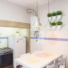 Отель Happy Reception Boutique Hostel Chiado Португалия, Лиссабон - отзывы, цены и фото номеров - забронировать отель Happy Reception Boutique Hostel Chiado онлайн ванная