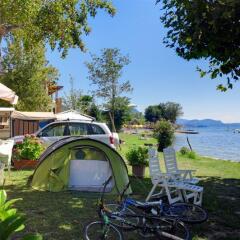 Отель Camping Villaggio Isolino Италия, Вербания - отзывы, цены и фото номеров - забронировать отель Camping Villaggio Isolino онлайн приотельная территория