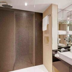 Отель Courtyard by Marriott Zurich North Швейцария, Цюрих - отзывы, цены и фото номеров - забронировать отель Courtyard by Marriott Zurich North онлайн ванная фото 2
