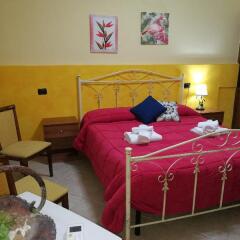 Отель Garden Inn Капуя сейф в номере