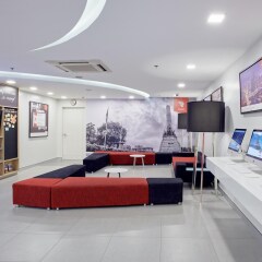 Отель Red Planet Manila Mabini Филиппины, Манила - 1 отзыв об отеле, цены и фото номеров - забронировать отель Red Planet Manila Mabini онлайн интерьер отеля фото 2