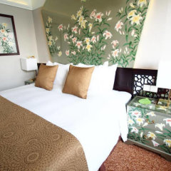 Riviera Hotel Macau in Macau, Macau from 246$, photos, reviews - zenhotels.com guestroom photo 2