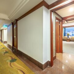 Chaophya Park Hotel интерьер отеля фото 3