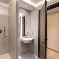 Отель Warmthotel ванная