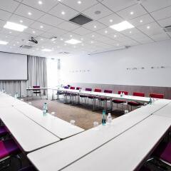 Отель Novotel Toulouse Purpan Aéroport Франция, Тулуза - отзывы, цены и фото номеров - забронировать отель Novotel Toulouse Purpan Aéroport онлайн помещение для мероприятий