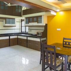Апартаменты GuestHouser 2 BHK Apartment 92c1 Гоа в номере