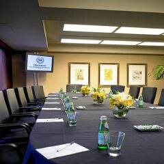 Отель Sheraton Grand Los Angeles фото 2