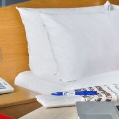 Отель Holiday Inn Express Dortmund сейф в номере
