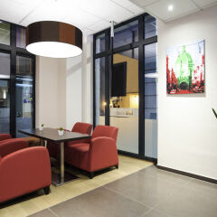 Отель ibis Styles Hotel Brussels Centre Stéphanie Бельгия, Брюссель - 2 отзыва об отеле, цены и фото номеров - забронировать отель ibis Styles Hotel Brussels Centre Stéphanie онлайн интерьер отеля фото 2