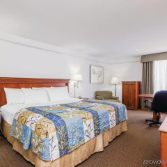 La Quinta Inn & Suites by Wyndham Santa Clarita - Valencia in Stevenson Ranch, United States of America from 188$, photos, reviews - zenhotels.com guestroom photo 4
