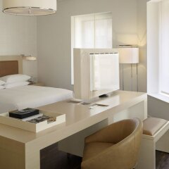 Отель Andaz Wall Street - A Hyatt Hotel США, Нью-Йорк - отзывы, цены и фото номеров - забронировать отель Andaz Wall Street - A Hyatt Hotel онлайн удобства в номере