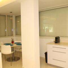 Апартаменты Beach And Park Apartment Тель-Авив удобства в номере фото 2