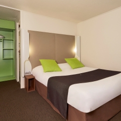 Отель Kyriad PARIS NORD - Ecouen La Croix Verte комната для гостей