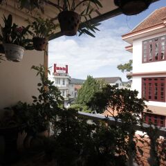 Отель Binh Yen Hotel Вьетнам, Далат - 1 отзыв об отеле, цены и фото номеров - забронировать отель Binh Yen Hotel онлайн балкон