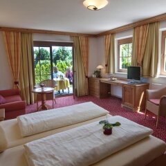 Отель Aparthotel Bergland Австрия, Зёлль - отзывы, цены и фото номеров - забронировать отель Aparthotel Bergland онлайн комната для гостей фото 5