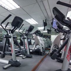 Отель Washington Court Hotel США, Вашингтон - отзывы, цены и фото номеров - забронировать отель Washington Court Hotel онлайн фитнесс-зал