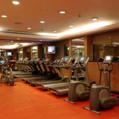 Отель Sheraton New Delhi Hotel Индия, Нью-Дели - отзывы, цены и фото номеров - забронировать отель Sheraton New Delhi Hotel онлайн фитнесс-зал