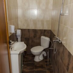 Отель Guest House Anelim Велико Тырново ванная фото 2