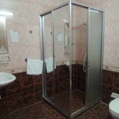 Y Lan Hotel Далат ванная