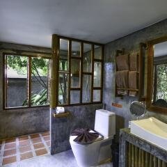 Отель Sai Daeng Resort ванная