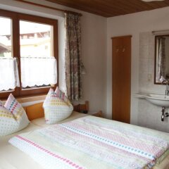 Hotel Feichter комната для гостей