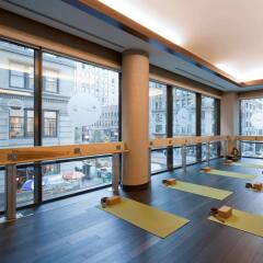 Gansevoort Park Hotel NYC фитнесс-зал фото 2