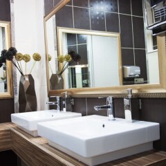 Kocaeli Universitesi Kartepe Park Hotel Турция, Дербент - отзывы, цены и фото номеров - забронировать отель Kocaeli Universitesi Kartepe Park Hotel онлайн гостиничный бар