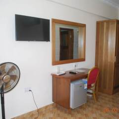 Ampomaah Hotel удобства в номере фото 2