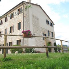Отель La Casa Vecchia Вальдоббьадене вид на фасад