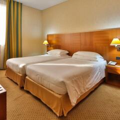 Отель Best Western Hotel Cavalieri Della Corona Италия, Кардано-аль-Кампо - 2 отзыва об отеле, цены и фото номеров - забронировать отель Best Western Hotel Cavalieri Della Corona онлайн комната для гостей фото 4