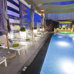 Отель The ACT Hotel - Sharjah ОАЭ, Шарджа - отзывы, цены и фото номеров - забронировать отель The ACT Hotel - Sharjah онлайн бассейн
