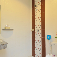 Pimrada Hotel 3* Улучшенный номер с разными типами кроватей фото 5