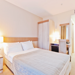 Гостиница East Gate 4* Стандартный номер с различными типами кроватей фото 4