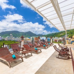 Отель Azhotel Patong бассейн фото 3